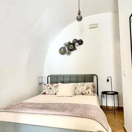 Gaia Bed & Breakfast 3*